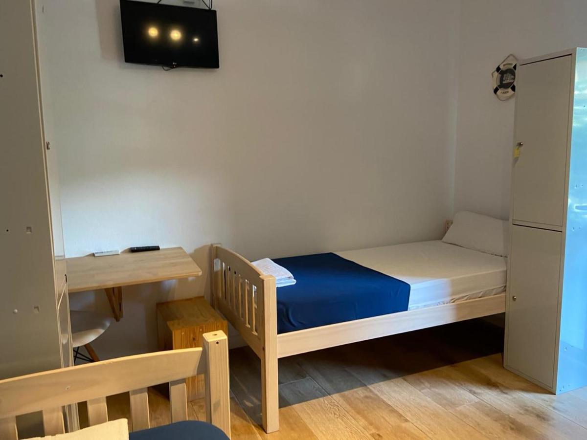 Hostal Porto Mar Salou Buitenkant foto