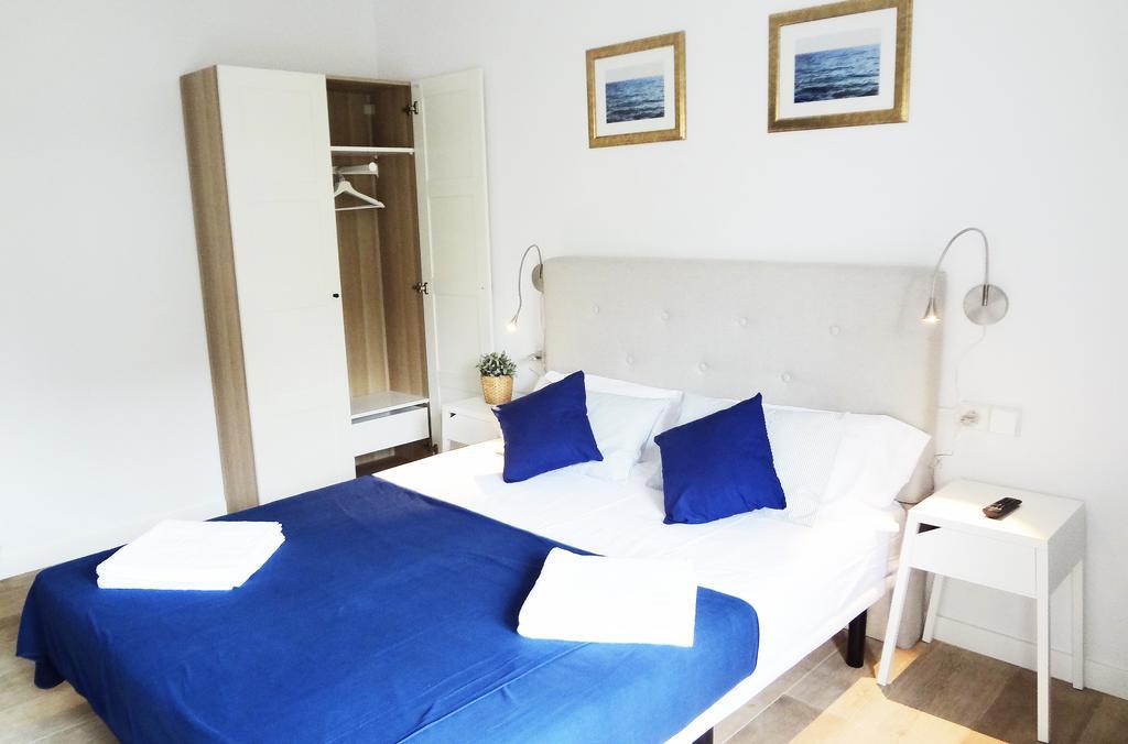 Hostal Porto Mar Salou Buitenkant foto