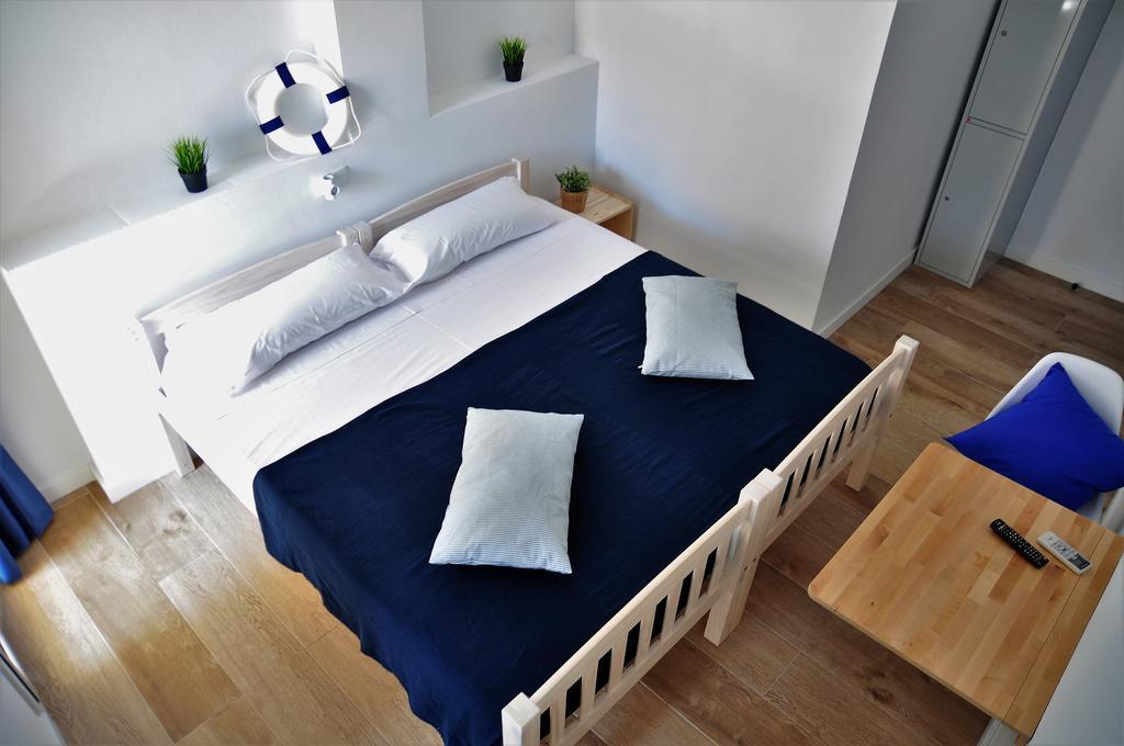 Hostal Porto Mar Salou Buitenkant foto