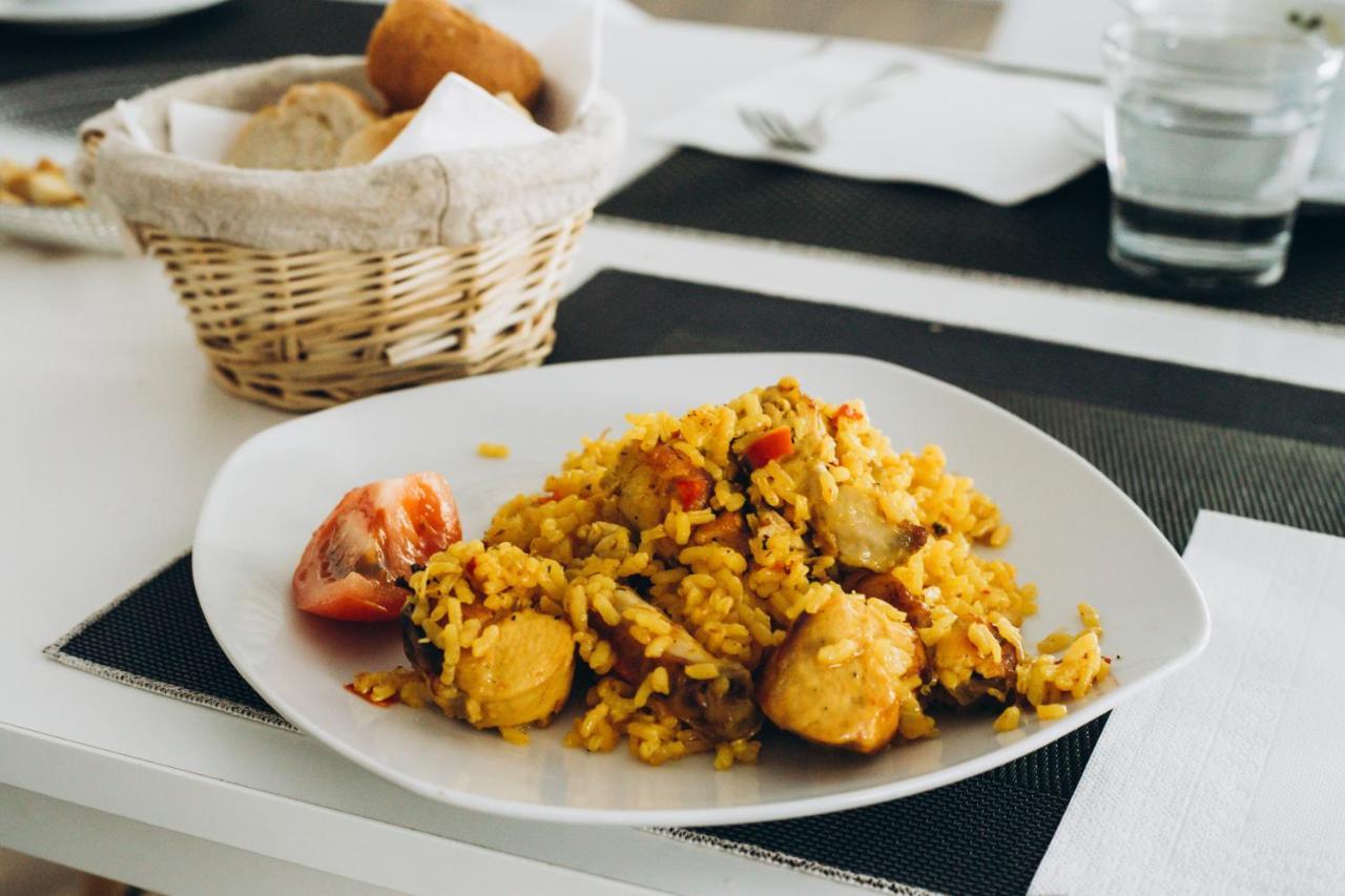 Hostal Porto Mar Salou Buitenkant foto